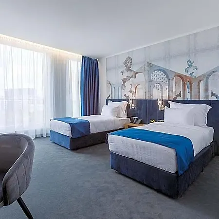 Blue Star Luxury Hotel 3*